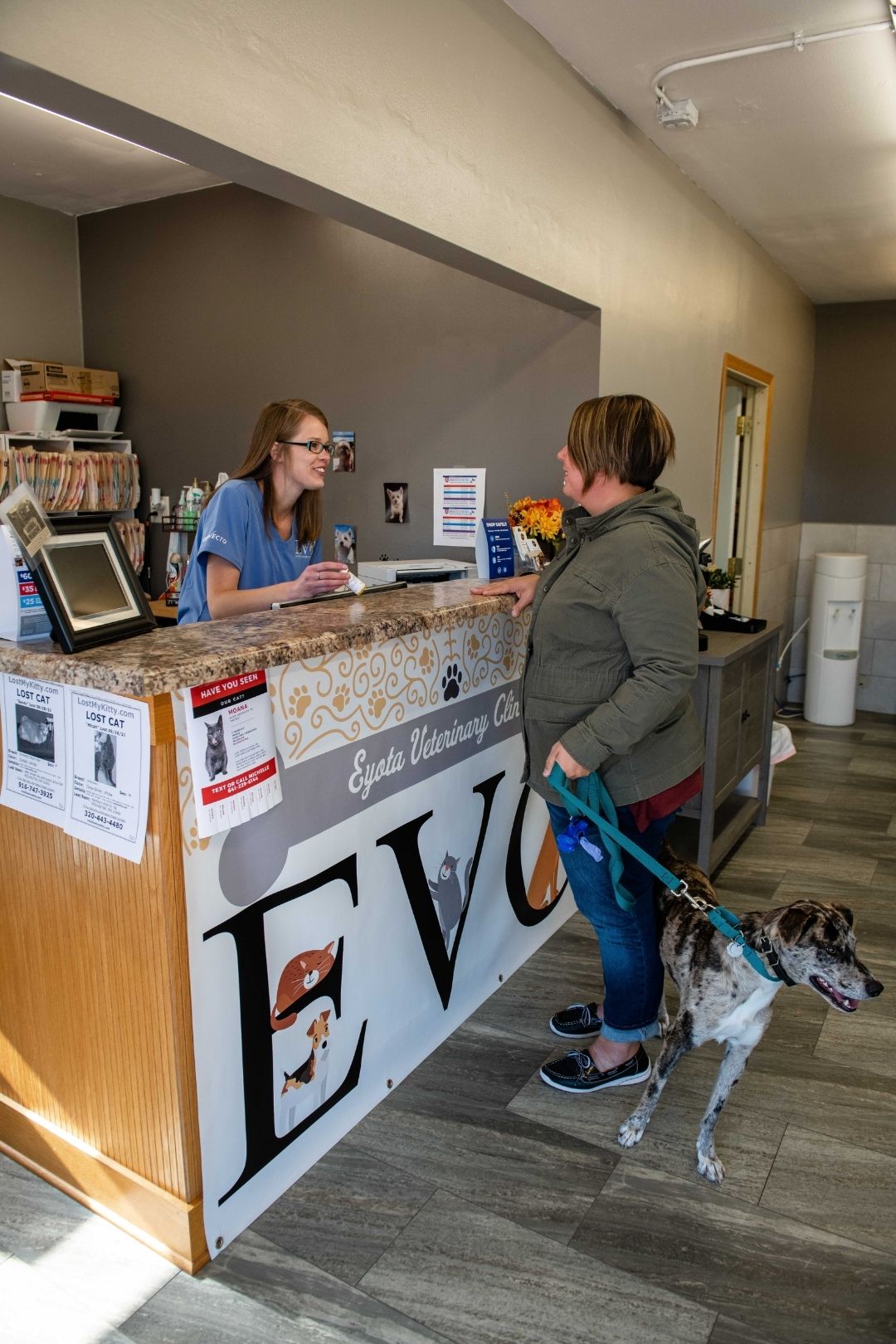 Eyota Veterinary Clinic – Reception 1